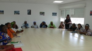 Une séance de formation pour les familles d'accueil en mai 2016