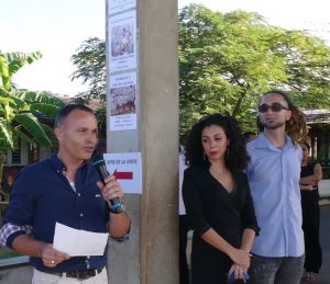 Philippe Fouchard avec ses collègues présentent l'exposition