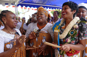 Séance de M'Biwi pour la ministre des Outre-mer