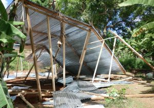 Case détruite à Koungou lors d'une action