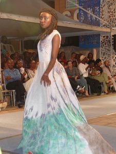 Robe de mariée créolisée