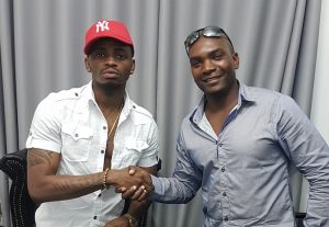 Tanchiki Maore et Diamond Platnumz lors de la signature de deux concerts à Mayotte