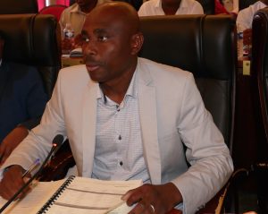 Ben Issa Ousseni expliquait la décision modificative du budget