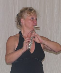 Odile Bruckert dont la flûte aussi chante Rosine