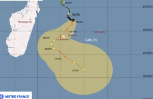 La trajectoire prévue de Carlos ce lundi