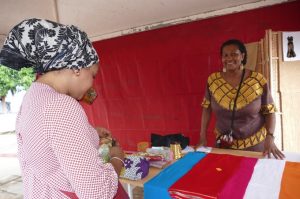 Amina propose un duo Muma-Bwenesso