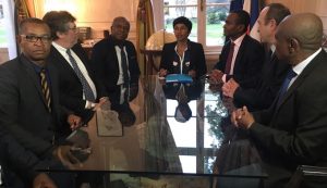  Plan eau pour Mayotte: Réunion de travail autour de la ministre Ericka Bareigts hier au ministère