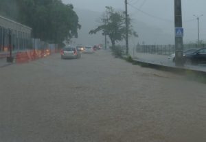 De l'eau partout et d'un niveau allant crescendo samedi midi
