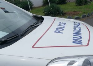 Police municipale voiture