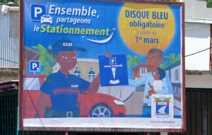 Ensemble stationnement panneau d'affichage
