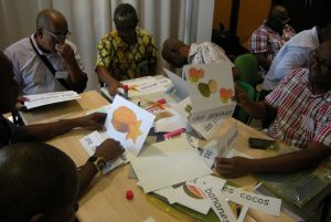 Les formateurs mahorais en plein atelier "société"