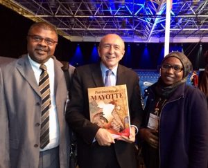 Ahmed Darouéchi, Gérard Collomb et Moidjoumoi Madi, conseillère municipale 