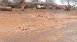 Les fortes pluies se transforment rapidement en fortes boues