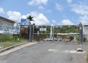 Le portail d'entrée de Mayco