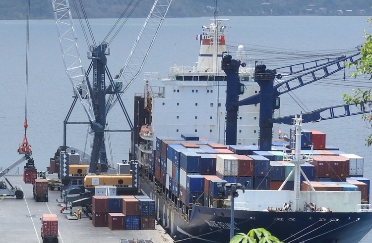 CMA CGM, manutention, Port, Longoni, Mayotte
